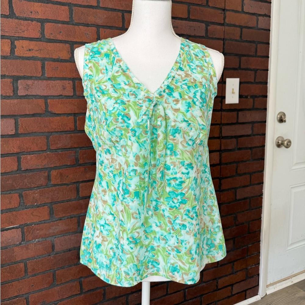Axcess‎ Liz Claiborne Floral Sleeveless Blouse Women’s 10 Pastel Chiffon